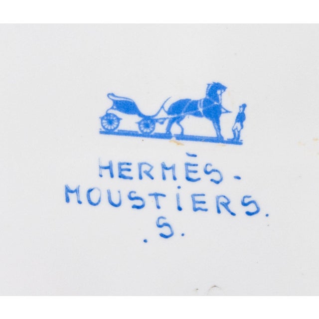 White Hermes Moustiers Faience "Toucan" Ice Bucket For Sale - Image 8 of 9
