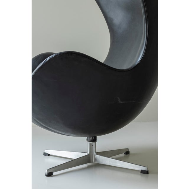 Early Egg Armchair by Arne Jacobsen for Fritz Hansen, 1960s For Sale - Image 6 of 14