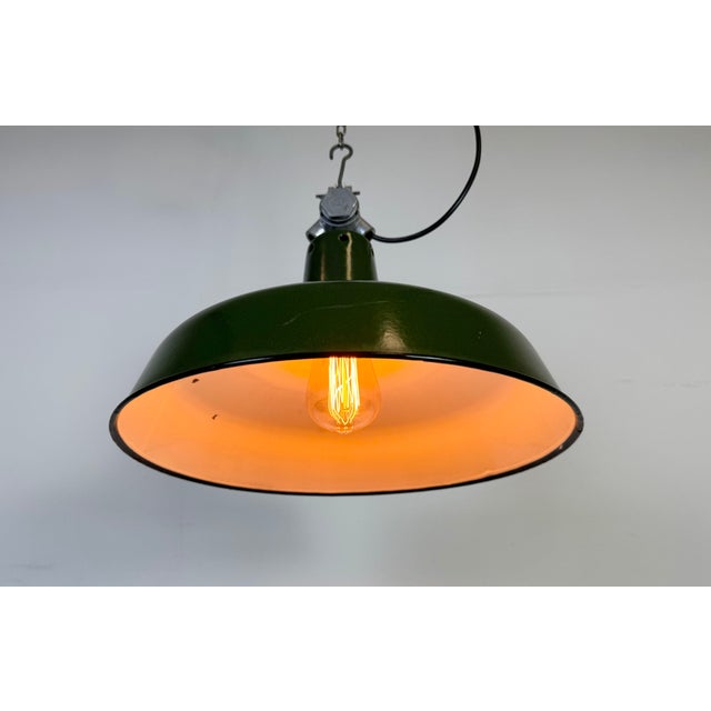 French Industrial Green Enamel Factory Pendant Lamp, 1960s For Sale - Image 11 of 16