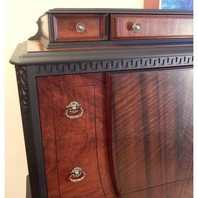 Early 20th Century Walnut Highboy For Sale In San Francisco - Image 6 of 10