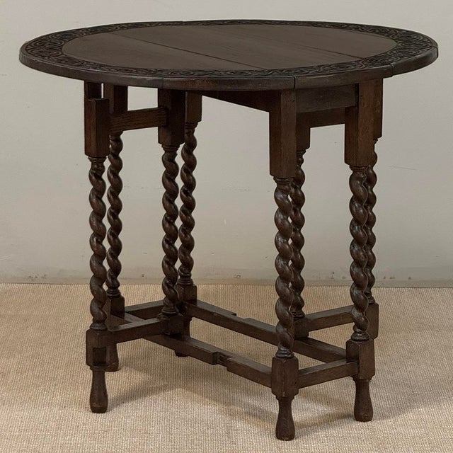 Late 19th Century 19th Century English Oak Gateleg Drop Leaf Occasional Table For Sale - Image 5 of 18