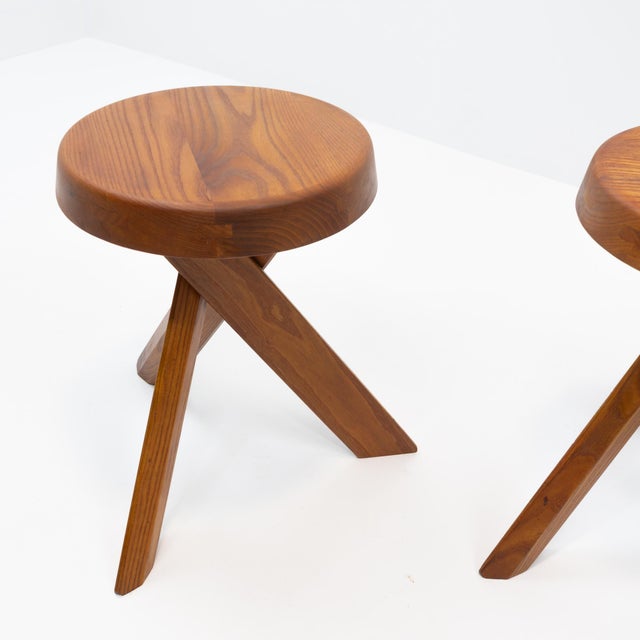 Brown S31 Stools in Elm by Pierre Chapo, 1980s, Set of 2 For Sale - Image 8 of 11