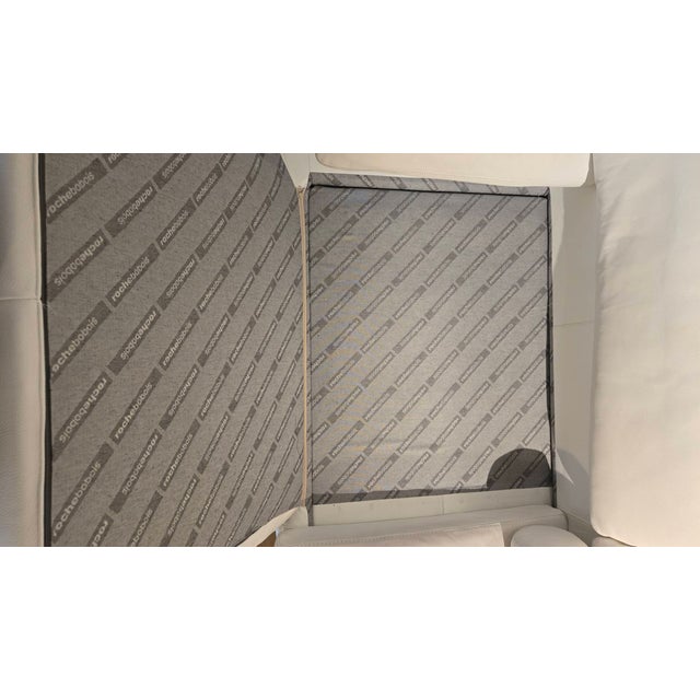 Roche Bobois Roche Bobois White Leather Adjustable-Back Sofa, Sculptural Metal Base, Early 2000s (84)) For Sale - Image 4 of 6