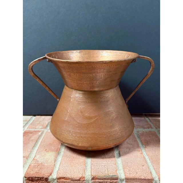 Antique Italian Copper ‘Conca’ Amphora Style Water Vessel / Vase For Sale - Image 9 of 12