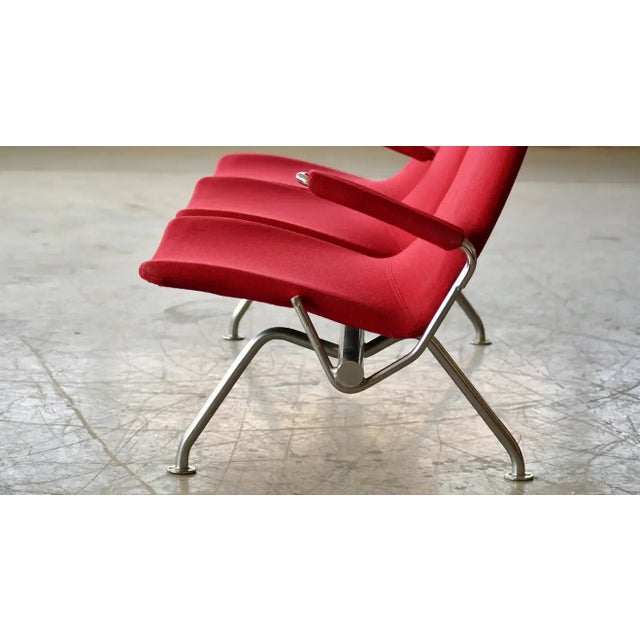 Red Danish Airport Sofa From Copenhagen Airport by Fritz Hansen 1991 For Sale - Image 8 of 11