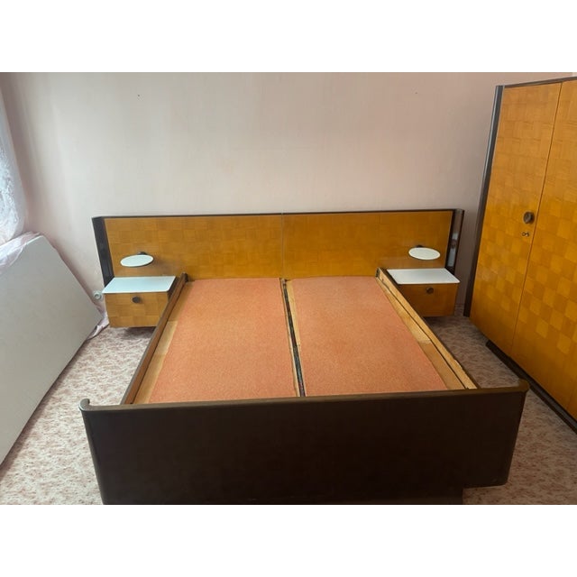 A very rare bedroom set designer: jidrich halabala made by : up zavody, 1930-1940 in superb original very good condition 4...