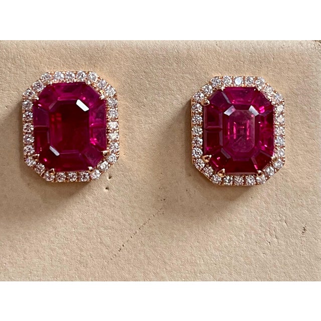 12 Carat Natural Burma Ruby and Diamond Earring in 18 Karat Yellow Gold For Sale - Image 9 of 18