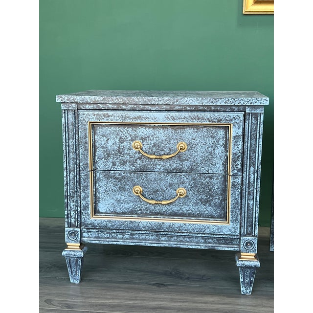 Late 20th Century Pair of Mid-Century Walnut Nightstands by Martinsville For Sale - Image 10 of 13