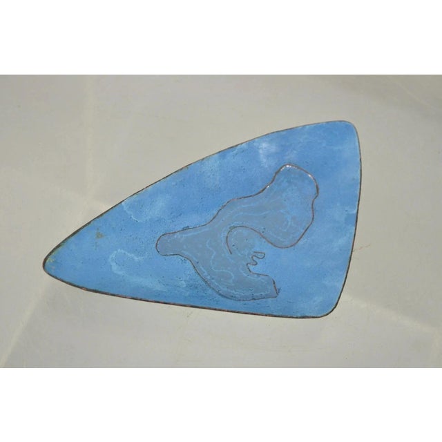 Blue Vintage Mid Century Modern Blue Porcelain Enamel Copper 8" Triangle Trinket Dish For Sale - Image 8 of 8