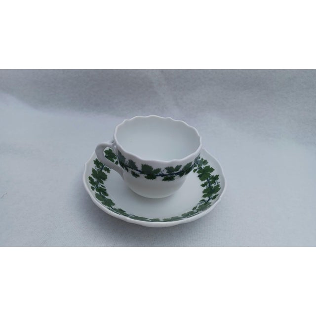 Vintage Meissen Porcelain Mocca / Espresso Cup & Saucer, 'Weinlaub' Pattern, 1920s-1950s : An exquisite porcelain mocca...