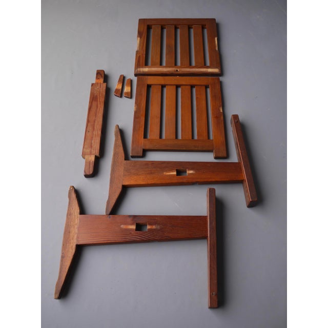 Set of 4 dismountable / flat-pack chairs from the 1930s. These innovative design chairs were an early innovation in...