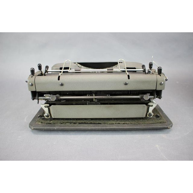 German Mechanical Typewriter with Carrying Case from Rheinmetall, 1950s For Sale - Image 9 of 12