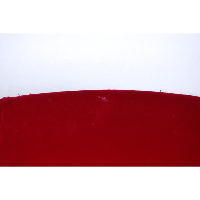 Vintage Sofa in Red Velvet, 1950s For Sale - Image 11 of 16
