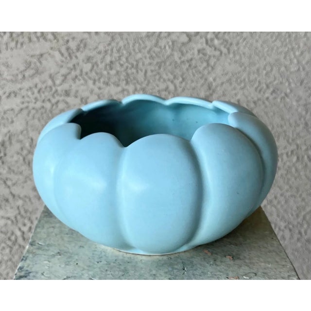 1950s Circa 1950 Camark Pottery Style# 620 Earthenware Matte Bluish-Green Lotus Cachepot For Sale - Image 5 of 9