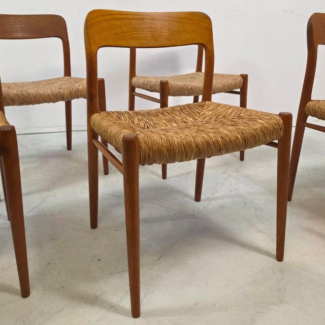 Mid-Century Modern Danish Model 75 Diner Chairs by Niels Møller, 1960s, Set of 5 For Sale - Image 3 of 9