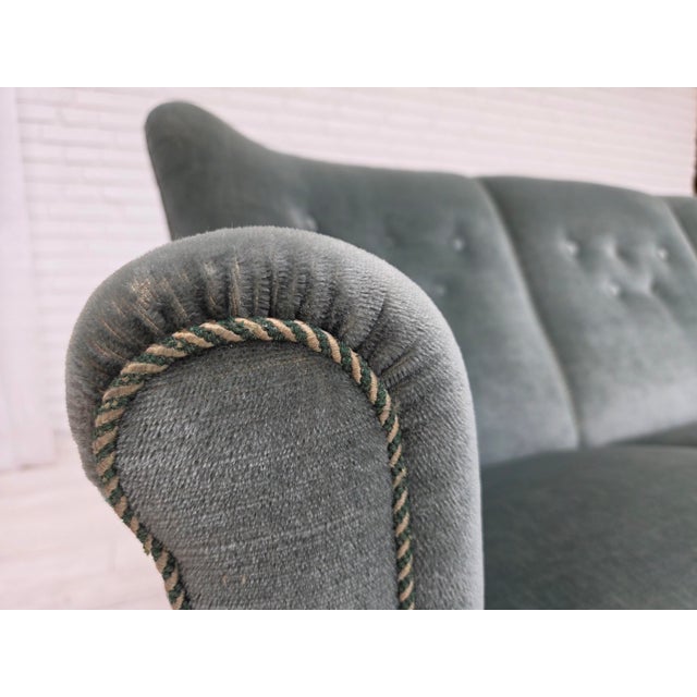 Three-Seater Danish Sofa in Green Furniture Velour, 1960s For Sale - Image 4 of 18