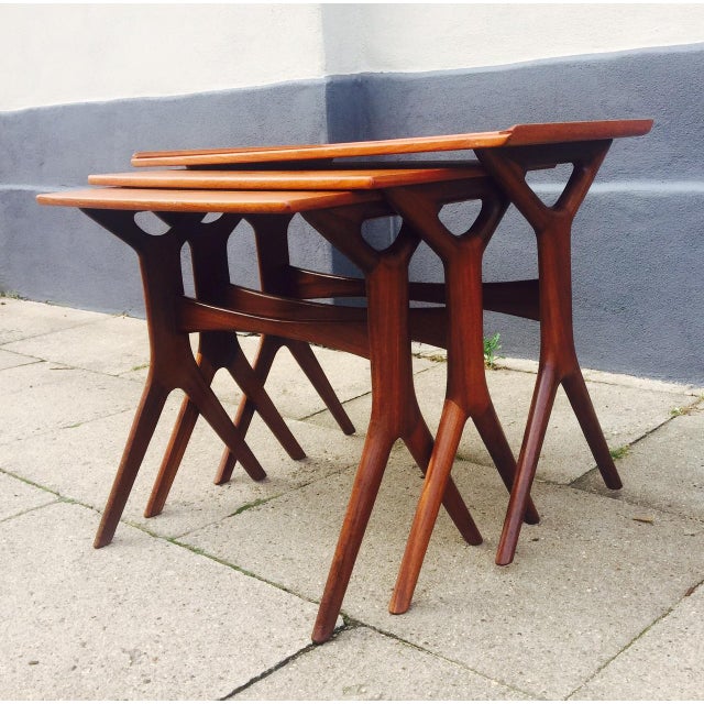 Mid-Century Modern Danish Teak Nesting Tables by Johannes Andersen for CFC, 1960s, Set of 3 For Sale - Image 3 of 8