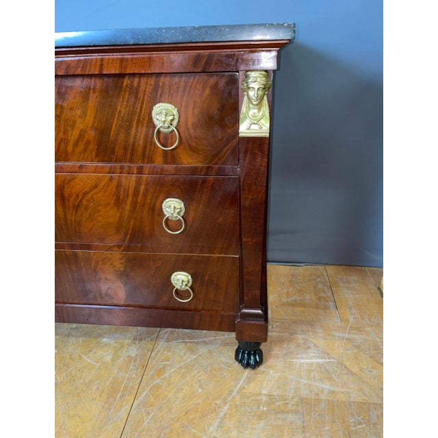 Empire Chest of Drawers in Mahogany, 1810 For Sale - Image 6 of 9