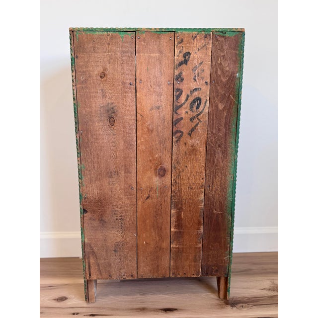 Dark Green Antique Tramp Art Green Painted Pyramid Carved Étagère Display Cabinet For Sale - Image 8 of 16
