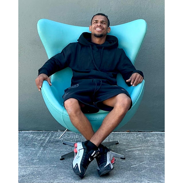 Aqua Vintage Egg Chair After Arne Jacobsen For Sale - Image 8 of 12