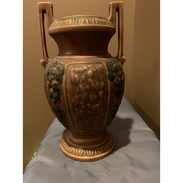 Roseville Florentine I Vintage Arts and Craft Pottery Brown, #255-8 in excellent condition. No chips or crazing. Stamp on...
