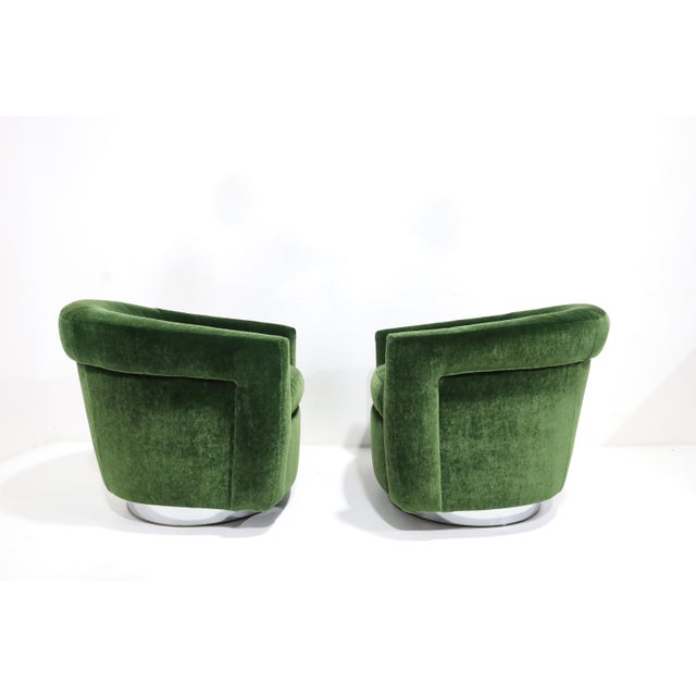 Thayer Coggin Milo Baughman Tilt Swivel Lounge Chairs in Plush Green Mohair, 1970s For Sale - Image 4 of 12