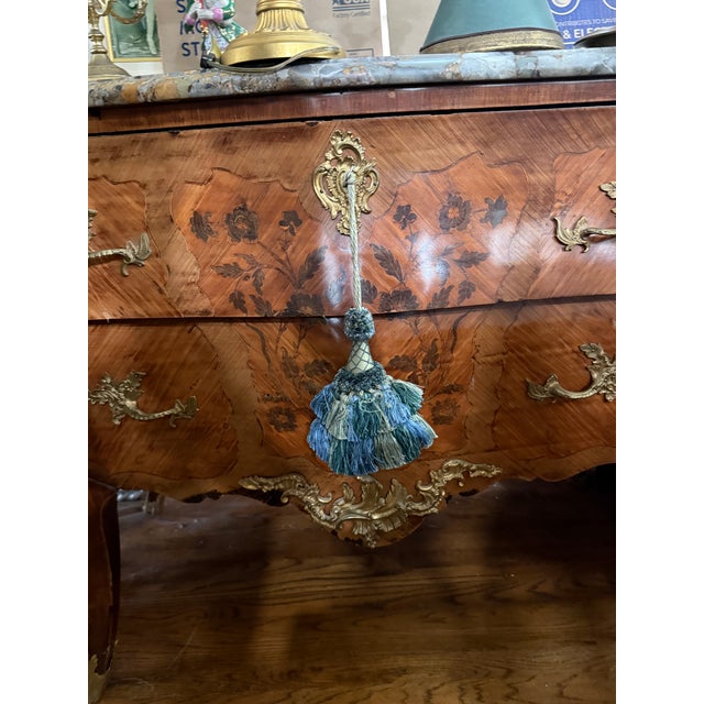 Early 19th Century Early 19th Century French Louis XV Style Bombay Chest For Sale - Image 5 of 5