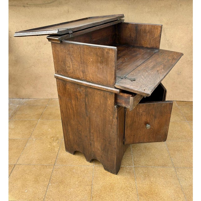 Early 20th Century Spanish Rustic Oak Cabinet with Lift-Top Compartment and Two Doors For Sale - Image 9 of 13