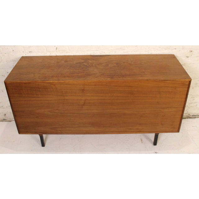 Mid-Century Walnut Dresser Designed by Milo Baughman for Directional Furniture, Attributed For Sale - Image 11 of 15