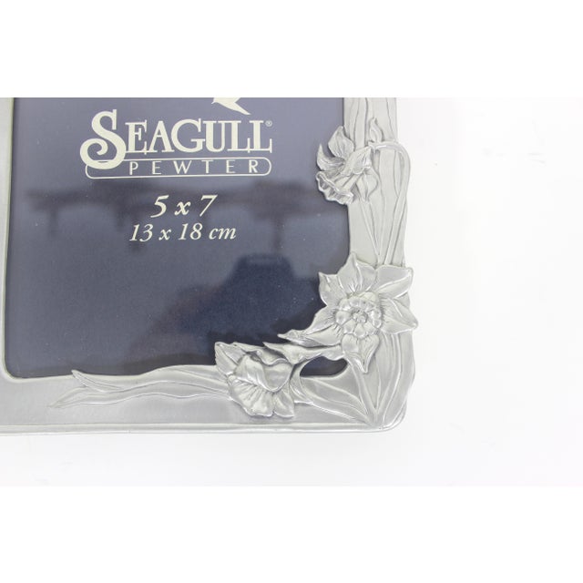 1990s Vintage Pewter Picture Frame 5 X 7 Large, Seagull Daffodil Easel, Table Top Photo Horizontal or Vertical For Sale - Image 5 of 9