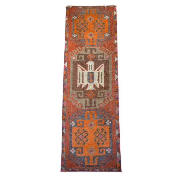 Textile Vintage Turkish Runner Rug – Handwoven Wool in Boho Tribal Anatolian Motif For Sale - Image 7 of 12