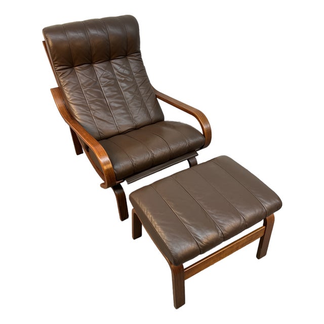 Mid 20th Century 'Orbit' Lounge Chair and Ottoman Designed by Ingmar Relling for Westnofa For Sale