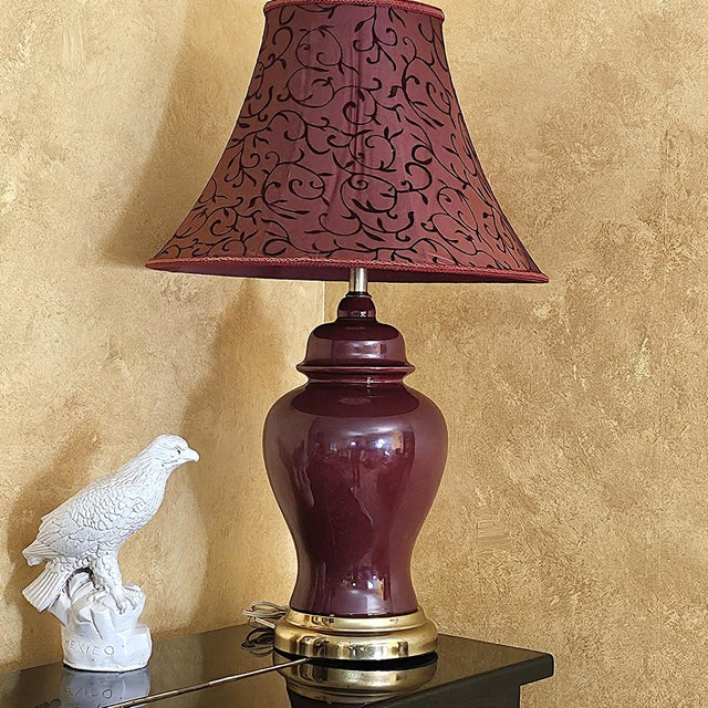 Vintage Chinese Flambe Porcelain Urn Lamp With Dale Tiffany Shade For Sale - Image 17 of 18