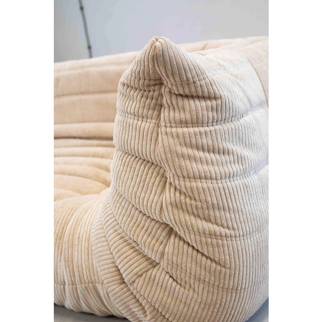 Vintage Two-Seat Togo Sofa with Arms in Beige Corduroy by Michel Ducaroy for Ligne Roset, 1970s For Sale - Image 12 of 18