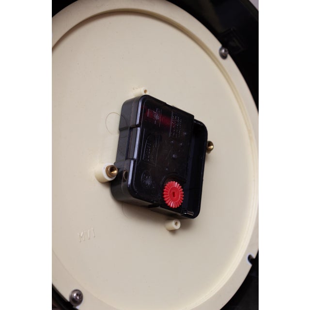 Industrial Vintage Black Wall Clock from Seiko, 1990s For Sale - Image 3 of 9
