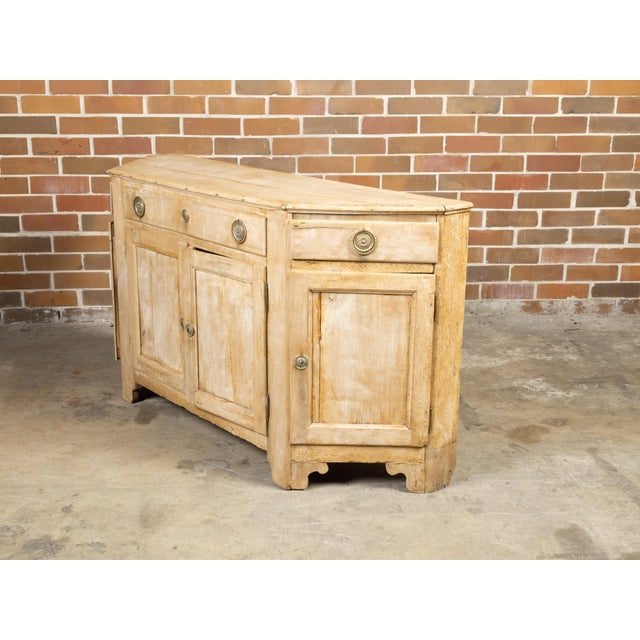 Italian Early 19th Century Bleached Credenza with Canted Sides Doors and Drawers For Sale In Atlanta - Image 6 of 12