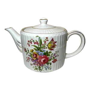 1970s Wood & Sons England Ellgreave a Div. Tea Pot, Ribbed, Pin Rose and Multifloras