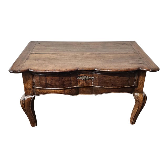 Early 19th Century Provincial Walnut Low Side Table, Circa 1820s For Sale