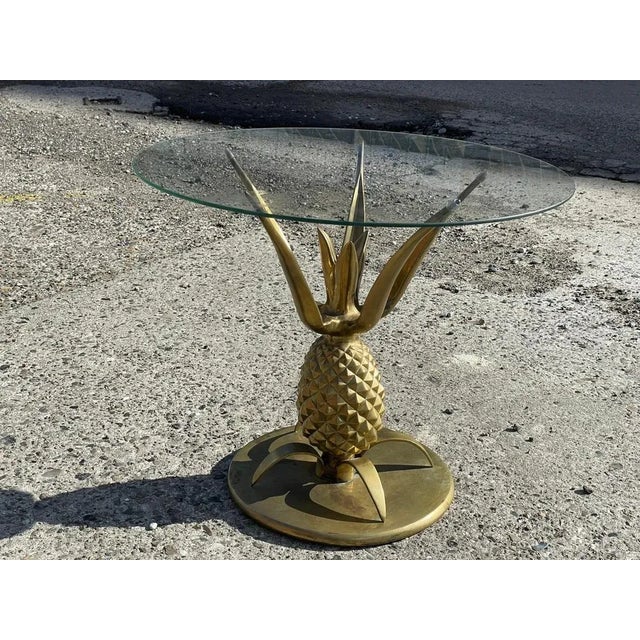 Hollywood Regency French Hollywood Regency Pineapple Side Table in Brass, 1970s For Sale - Image 3 of 8