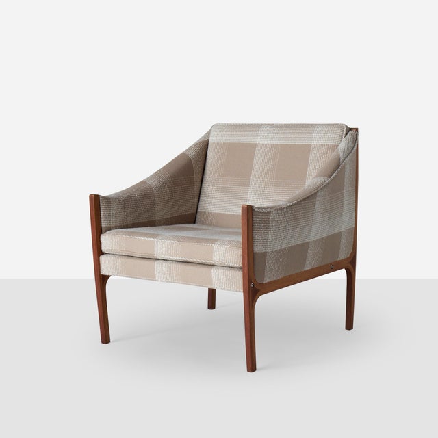 Description Pair of Lounge Chairs by Junzo Sakakura Architectural Institute Japan, c1970s A pair of lounge chairs designed...