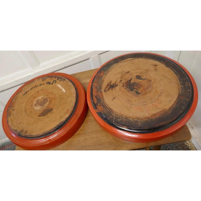 North African Folk Art Hand Made Red Ochre Dishes, 1950s, Set of 2 For Sale - Image 4 of 6