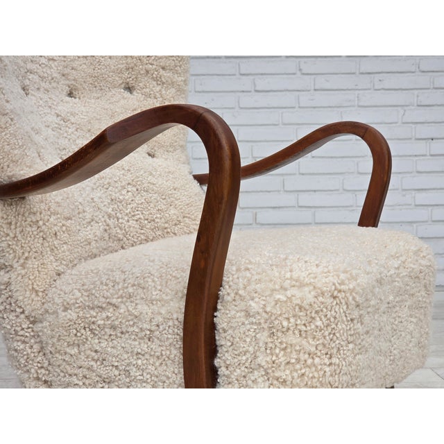 1960s Danish High-Backed Armchair in Sheepskin by Alfred Christensen for Slagelse Møbelværk, 1960s For Sale - Image 5 of 18