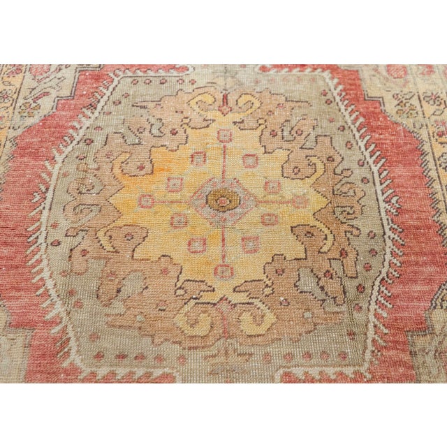 Turkish Vintage Rug 4' x 6'3" #21318 For Sale - Image 4 of 8