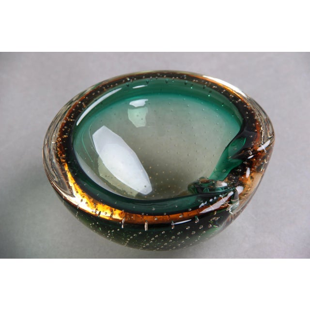 Glass Bowl in Green Glass with Air Bubbles, Murano, 1960s