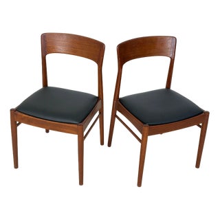 Vintage Chairs in Teak by Henning Kjarnulf, Set of 2 For Sale