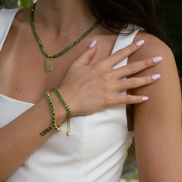 Emerald Glow Adjustable Gold Bracelet For Sale In Miami - Image 6 of 7