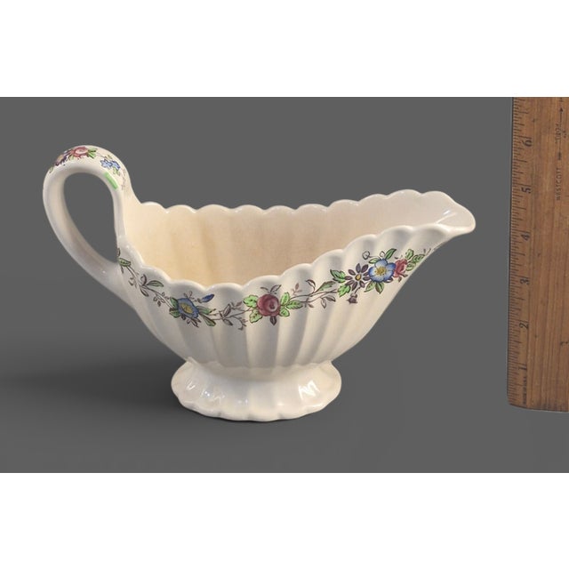Mid 20th Century Vintage Spode Copeland England Felicity Floral Pattern Gravy Boat For Sale - Image 5 of 8