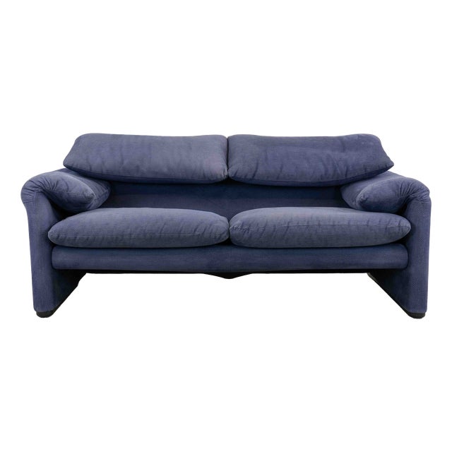 Maralunga 2-Seater Sofa by Vico Magistretti for Cassina, 2000s For Sale