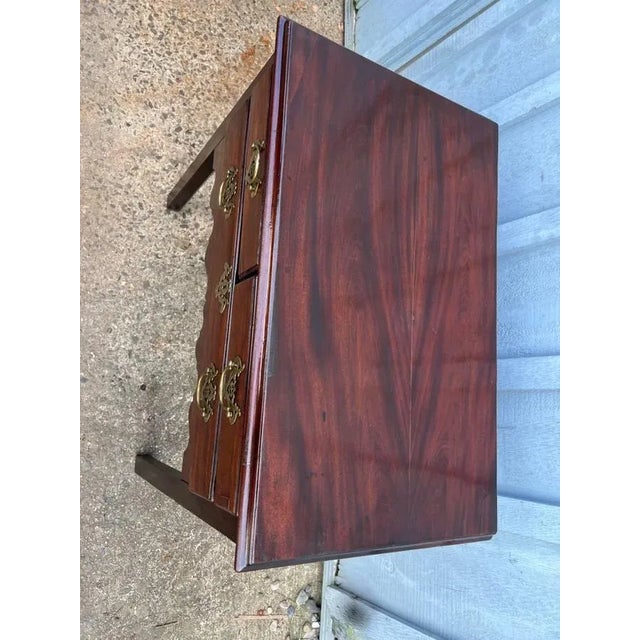 18th Century Georgia III Mahogany Low Dressing Side Table. For Sale - Image 4 of 11