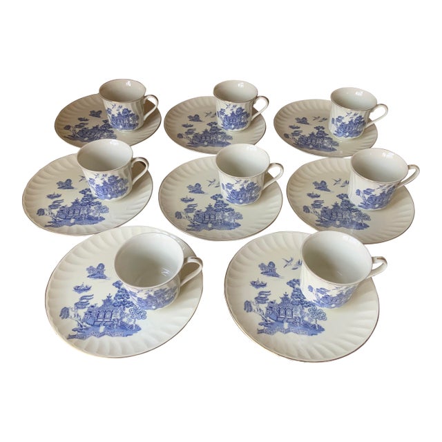 1980s Snack Plates With Cups Set of 8 - 16 pcs For Sale